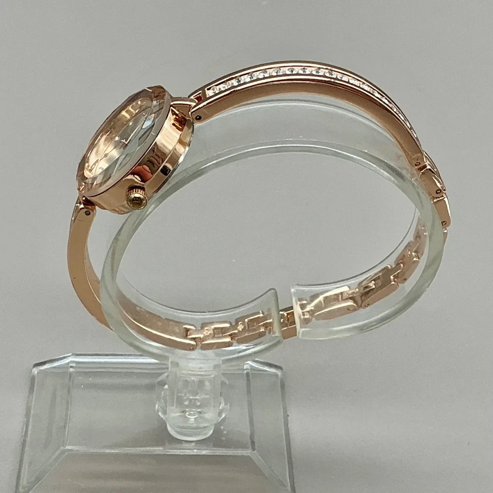 Ellen Tracy Watch Women's Rose Gold Tone Crystal Bracelet 30mm NEW BATTERY